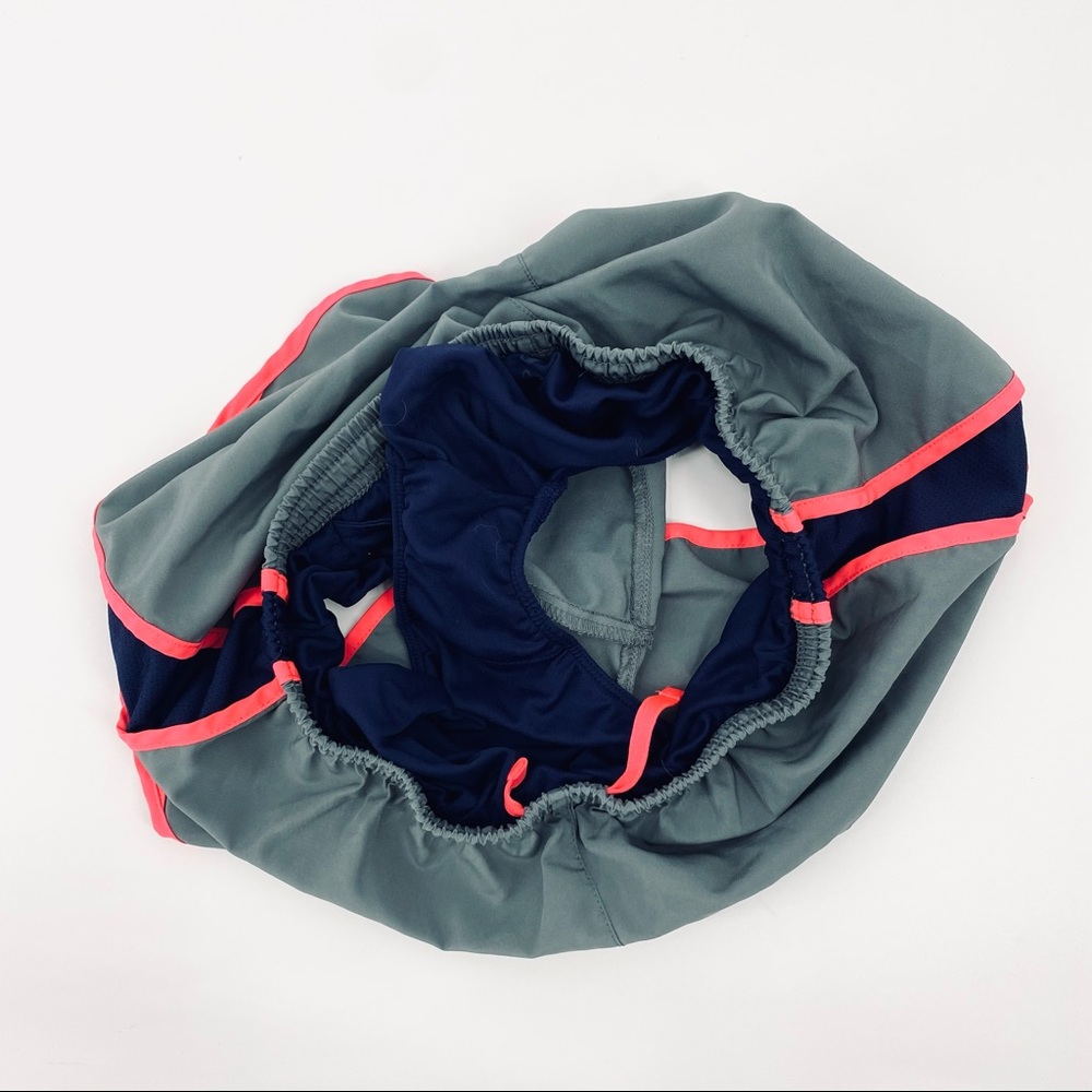 Nike Athletic Shorts - Picture 3 of 4